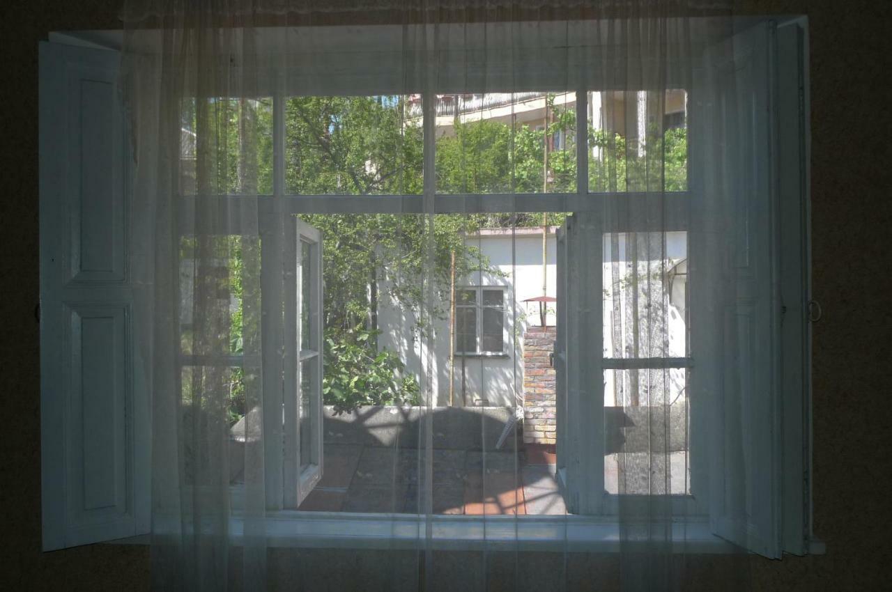 Old Town Guesthouse Suchumi Zewnętrze zdjęcie
